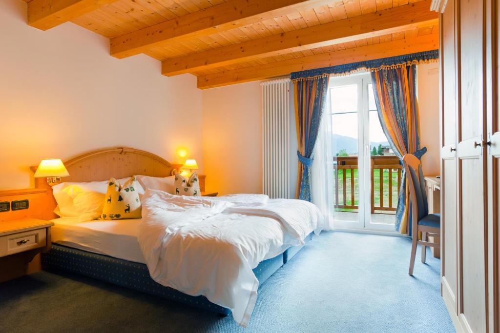 Nature Wellness Hotel Renato Виго-ди-Фасса Номер фото