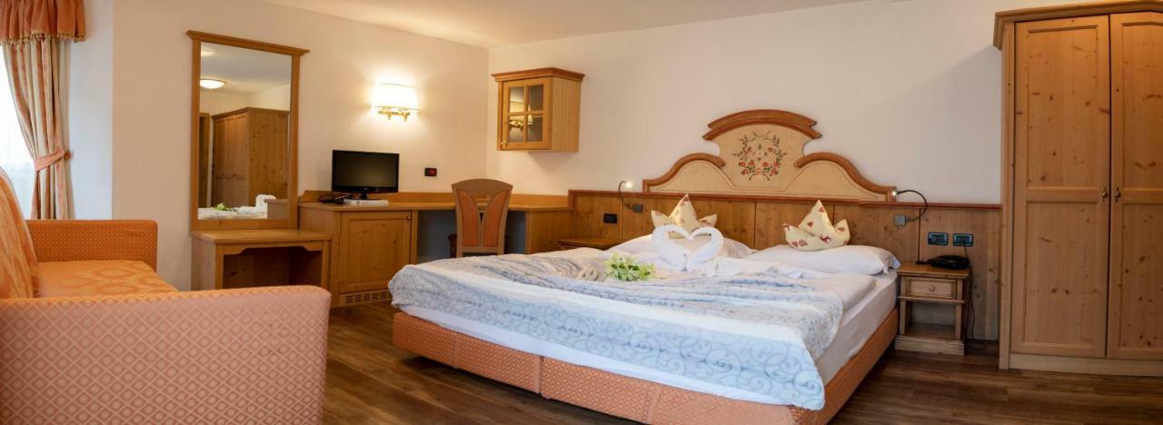 Nature Wellness Hotel Renato Виго-ди-Фасса Экстерьер фото
